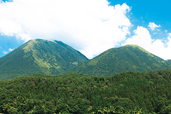 三瓶山 