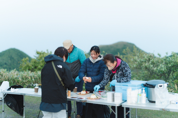 天空の朝ごはんの様子