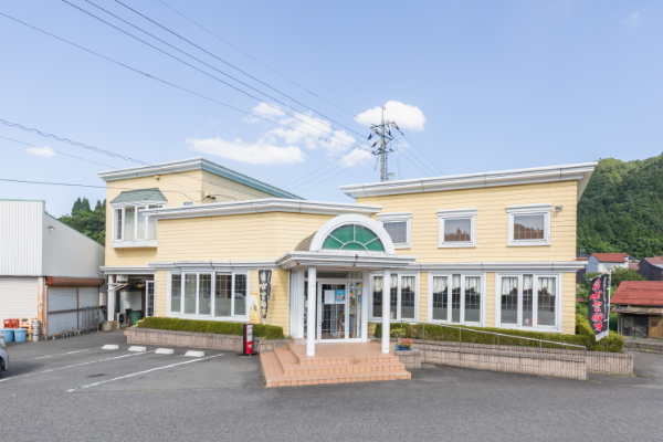 ステーキハウス 萠美野