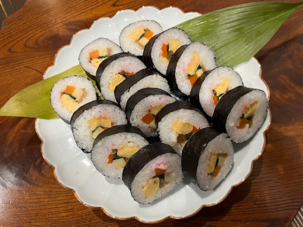 花田商店 『お山のまきずし』